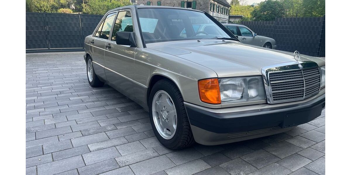Mercedes-Benz 190 49.300 km 20.750 &euro; Hagen 58093