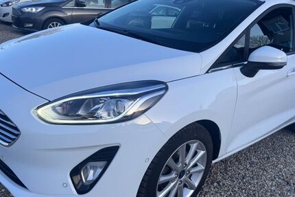 Ford Fiesta 125.000 km 7.499 &euro; Essen 45355