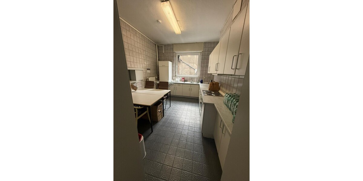 Vielseitige Gewerbefläche in Bochum – 123 m², Stellplätze & flexible Nutzung - Gewerbeobjekt Bochum / Laer Laer | Angebot:26059447