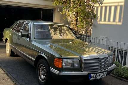 Mercedes-Benz 380 189.000 km 14.500 &euro; Herne 44628