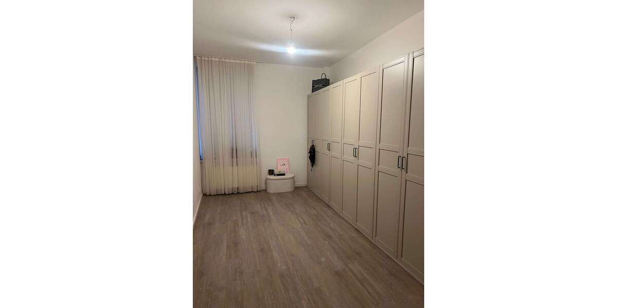 Etagenwohnung Dortmund Innenstadt West - 3 Zimmer, 109 m&sup2;, 1.250&euro; | Angebot:24820703