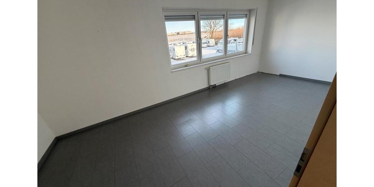 Gewerbeobjekt Holzwickede - 1.500&euro; | Angebot:24468594