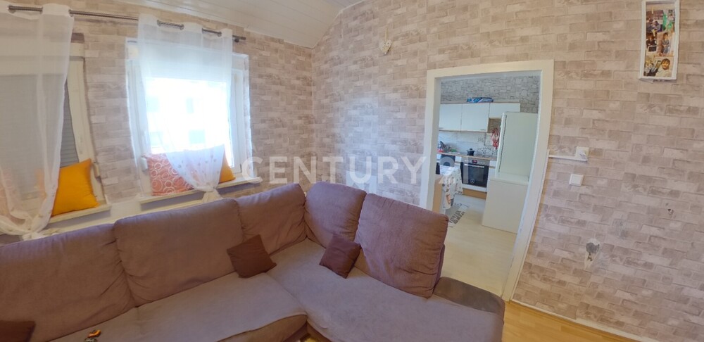 Aufgepasst! Entwicklungsfähiges Zinshaus mit angrenzendem Bau-Gewerbegrundstück - Mehrfamilienhaus, Wohnhaus Castrop-Rauxel Habinghorst Rauxel Habinghorst | Angebot:23544542