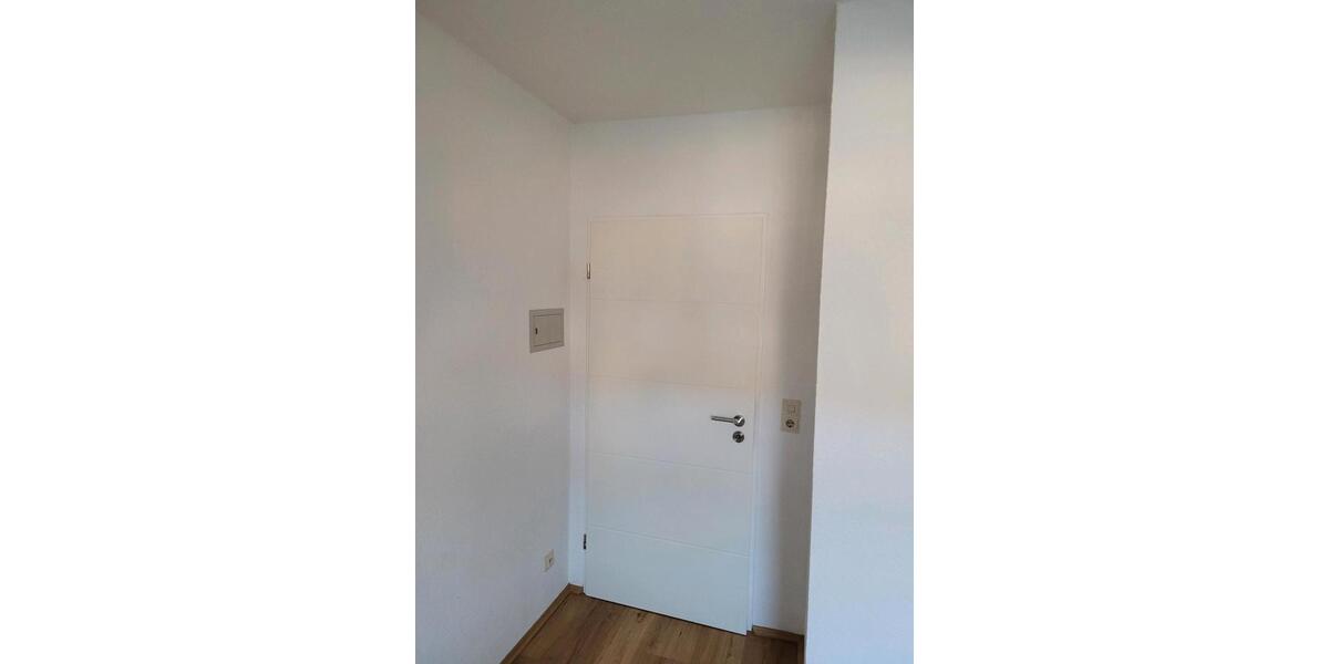 Dachgeschoßwohnung Essen Stadtbezirk IX - 3 Zimmer, 42 m&sup2;, 445&euro; | Angebot:25854722