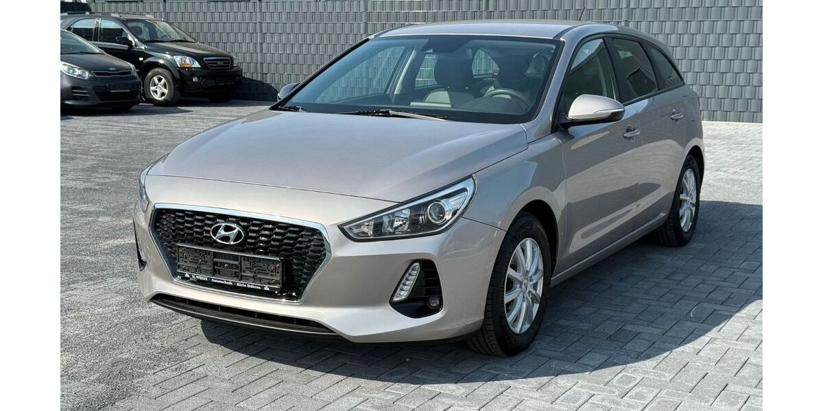 Hyundai i30 179.509 km 7.950 &euro; Dortmund 44149