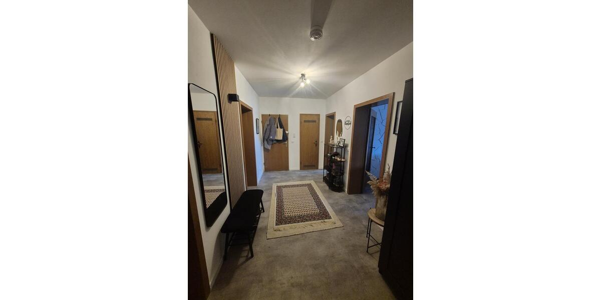 Dachgeschoßwohnung Herne Wanne - 3.5 Zimmer, 75 m&sup2;, 150.000&euro; | Angebot:26124189