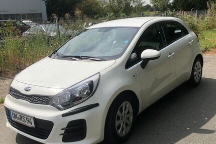Kia Rio 43.750 km 10.300 &euro; Kamen 59174
