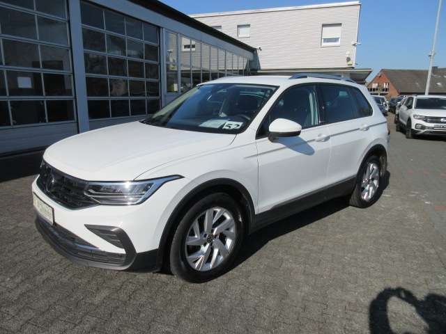 VW Tiguan Active 1.5 TSI DSG NAVI KAMERA ACC ALU 18 L 79.000 km 26.988 &euro; Bergkamen 59192