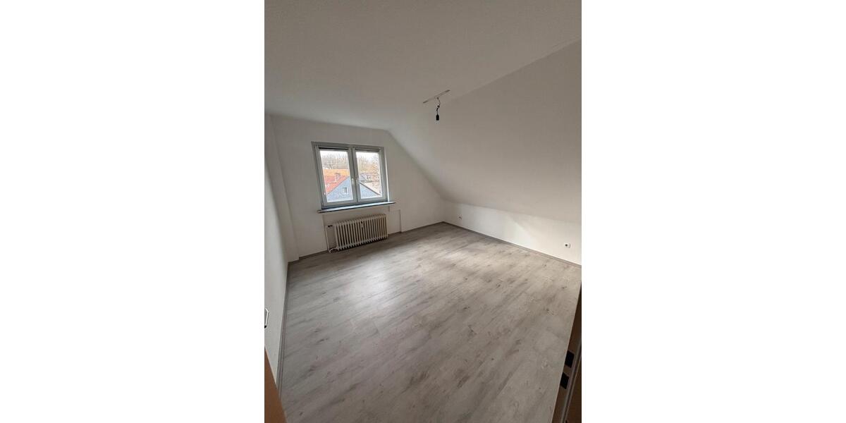 Etagenwohnung Bochum Altenbochum - 2.5 Zimmer, 48 m&sup2;, 420&euro; | Angebot:25853087