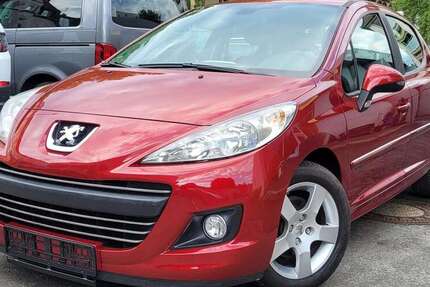 Peugeot 207 156.000 km 5.490 &euro; Essen 45144