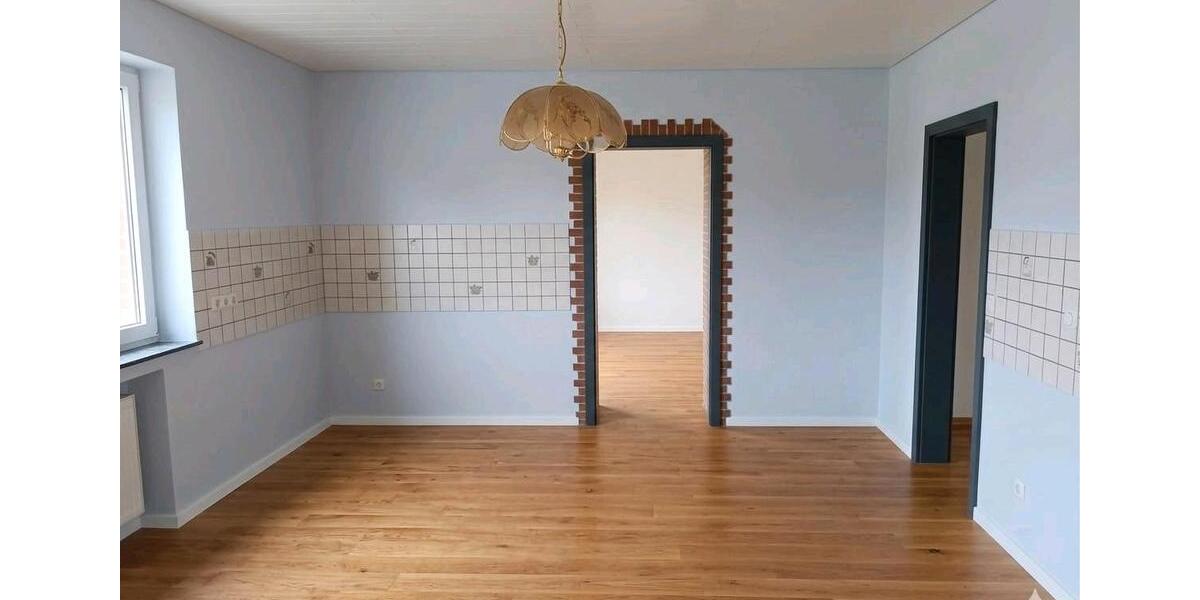 Etagenwohnung Marl Alt-Marl - 3.5 Zimmer, 153 m&sup2;, 1.300&euro; | Angebot:25407490