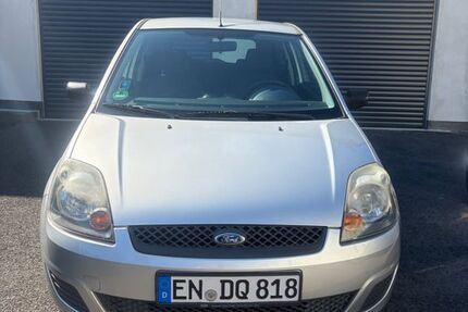 Ford Fiesta 92.182 km 2.500 &euro; Witten 58452