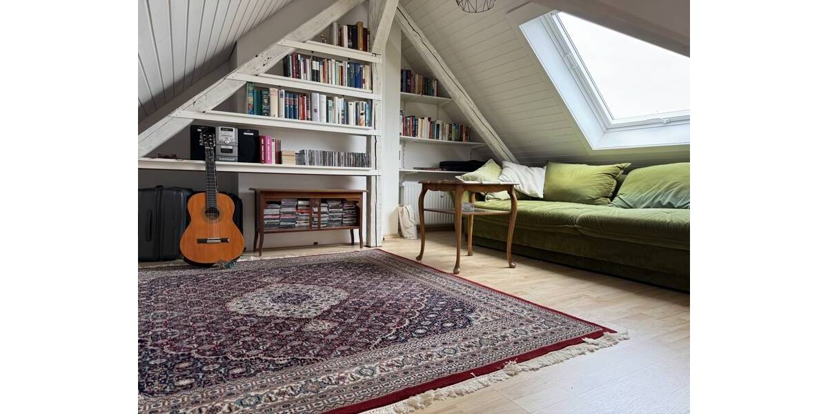 Etagenwohnung Essen Frohnhausen - 4 Zimmer, 118 m&sup2;, 225.000&euro; | Angebot:25999356