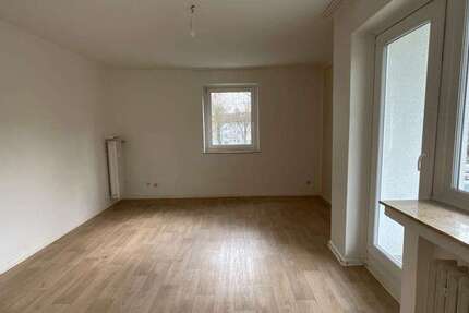 Wohnung Gelsenkirchen Hassel - 3.5 Zimmer, 66 m&sup2;, 469&euro; | Angebot:26098232