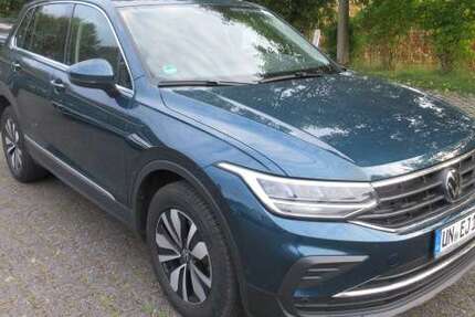 VW Tiguan MOVE 1.5 TSI DSG NAVI AHK KAMERA LED ALU AC 43.000 km 28.988 &euro; Bergkamen 59192