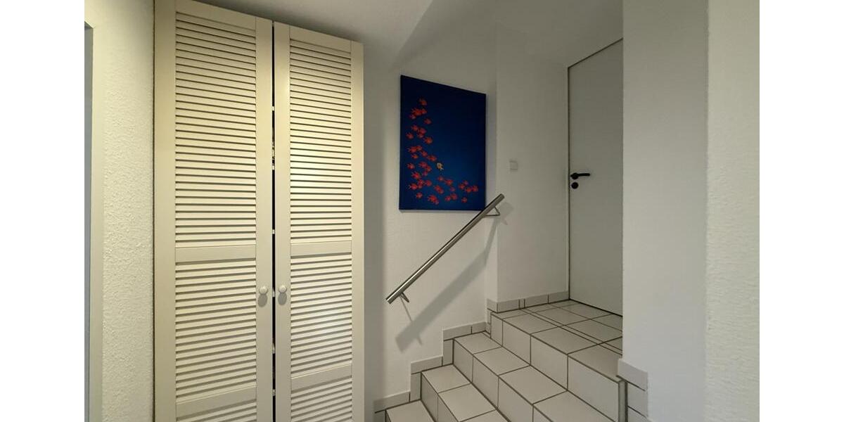 Erdgeschoßwohnung Gladbeck - 3 Zimmer, 135 m&sup2;, 1.300&euro; | Angebot:26021642