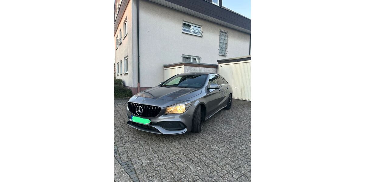 Mercedes-Benz CLA 220 192.900 km 17.400 &euro; Dortmund 44287
