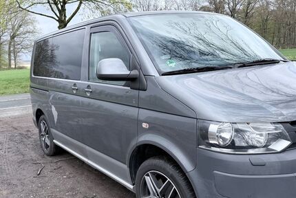 VW T5 Multivan 312.000 km 19.900 &euro; Selm 59379