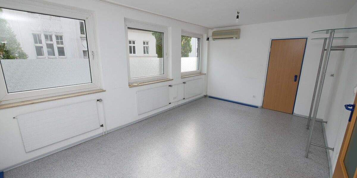 Gewerbeobjekt Gelsenkirchen / Buer Buer - 5 Zimmer, 140 m&sup2;, 1.050&euro; | Angebot:25707099