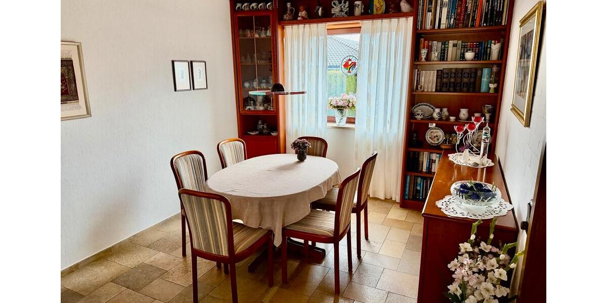 Reihenhaus Holzwickede - 5 Zimmer, 115 m&sup2;, 459.000&euro; | Angebot:26045242