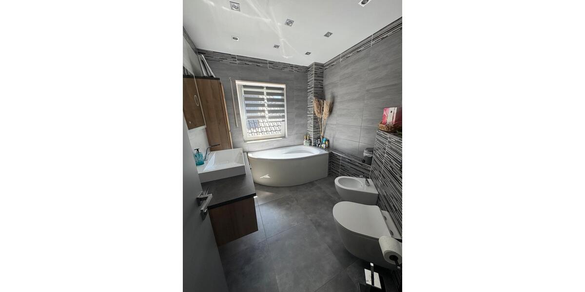 Einfamilienhaus Bergkamen - 5 Zimmer, 150 m&sup2;, 750.000&euro; | Angebot:20618809