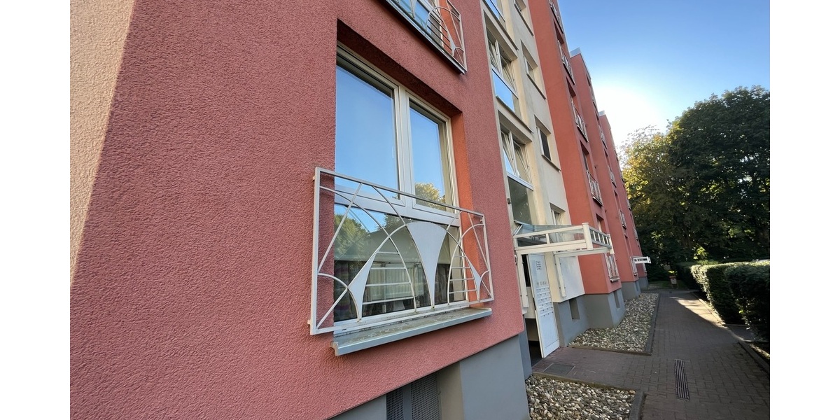 Familienparadies in Dortmund Schüren: Großzügige 4-Zimmer-Wohnung mit Balkon und viel Platz - 4- Dortmund Aplerbeck | Angebot:14421500