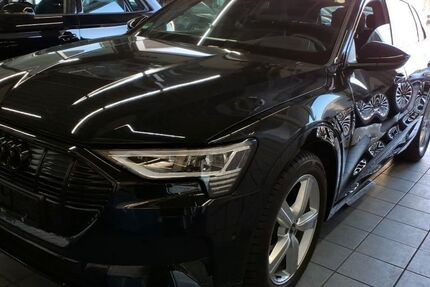 Audi e-tron 39.284 km 35.887 &euro; Hagen 58091