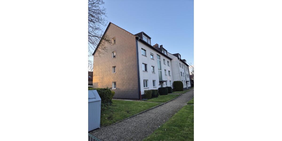 Dachgeschoßwohnung Herne Wanne - 3.5 Zimmer, 75 m&sup2;, 150.000&euro; | Angebot:26124189