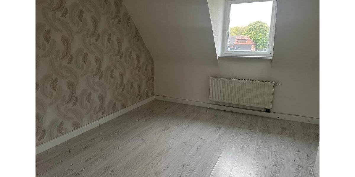 Dachgeschoßwohnung Marl Alt-Marl - 3 Zimmer, 63 m&sup2;, 650&euro; | Angebot:26496097