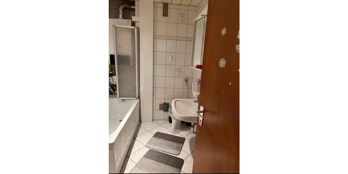 Erdgeschoßwohnung Herne Sodingen - 3 Zimmer, 79 m&sup2;, 131.000&euro; | Angebot:24704985