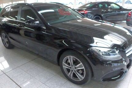 Mercedes-Benz C 220 279.848 km 9.490 &euro; Hattingen (bei Bochum) 45527