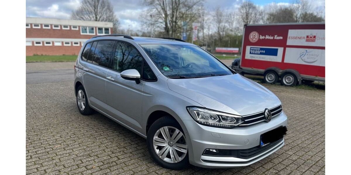 VW Touran 149.000 km 18.900 &euro; Essen 45128