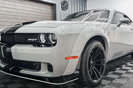 Dodge Challenger 56.000 km 32.900 &euro; Bochum 44809