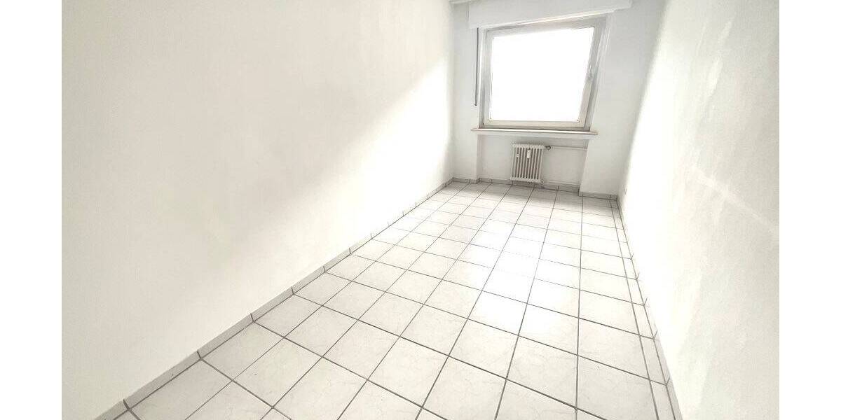 Zimmer Recklinghausen Süd - 3 Zimmer, 82 m&sup2;, 619&euro; | Angebot:25739711