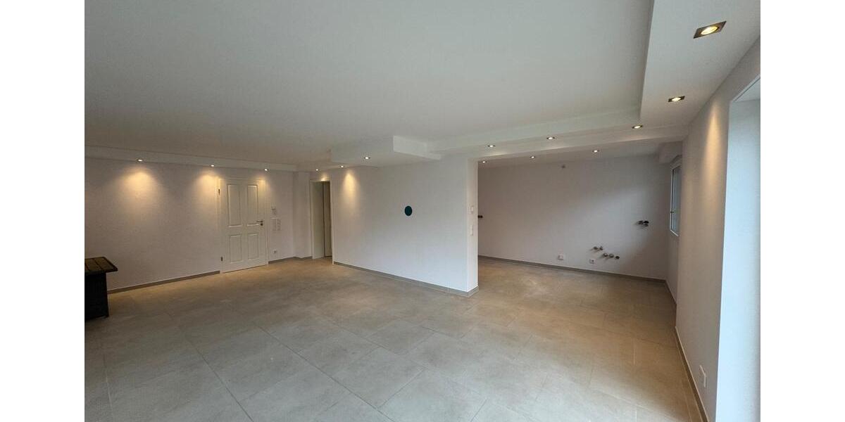 Erdgeschoßwohnung Herdecke - 3 Zimmer, 128 m&sup2;, 1.280&euro; | Angebot:25409338