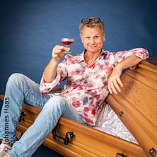 Guido Fischer - Zu jung für die Kiste 21.11.2026 SCHATZKISTL – Theater . Kabarett . Club - Im Leonardo Royal Mannheim