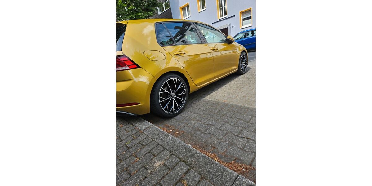 VW Golf 127.500 km 12.500 &euro; Gelsenkirchen 45888