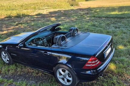 Mercedes-Benz SLK 200 91.800 km 9.490 &euro; Oer Erkenschwick 45739