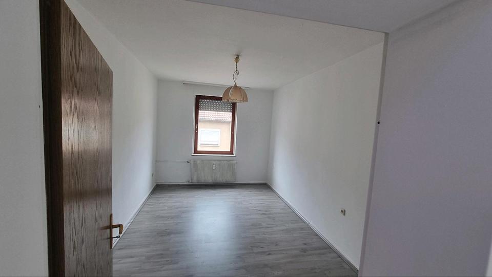 Etagenwohnung Gelsenkirchen Gelsenkirchen-Mitte - 2.5 Zimmer, 55 m&sup2;, 600&euro; | Angebot:26635337