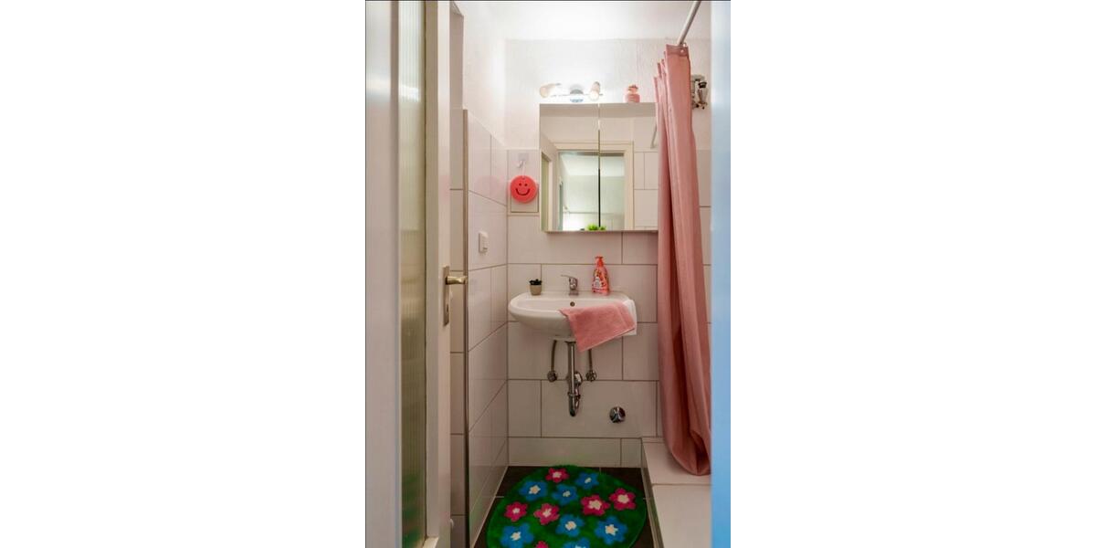 Etagenwohnung Essen Stadtbezirk II - 1 Zimmer, 48 m&sup2;, 945&euro; | Angebot:26689290