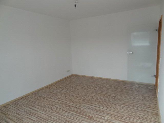 Dachgeschoßwohnung Recklinghausen - 2.5 Zimmer, 50 m&sup2;, 425&euro; | Angebot:26647322