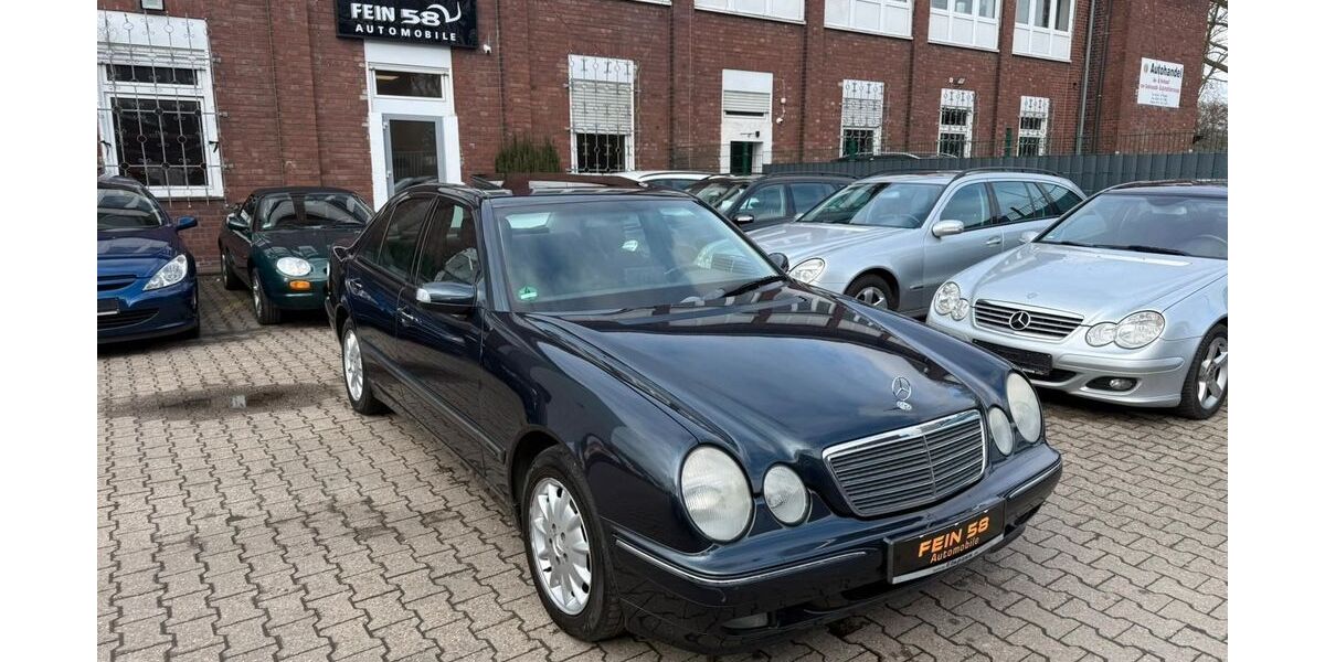 Mercedes-Benz E 200 163.000 km 3.400 &euro; Bochum 44793