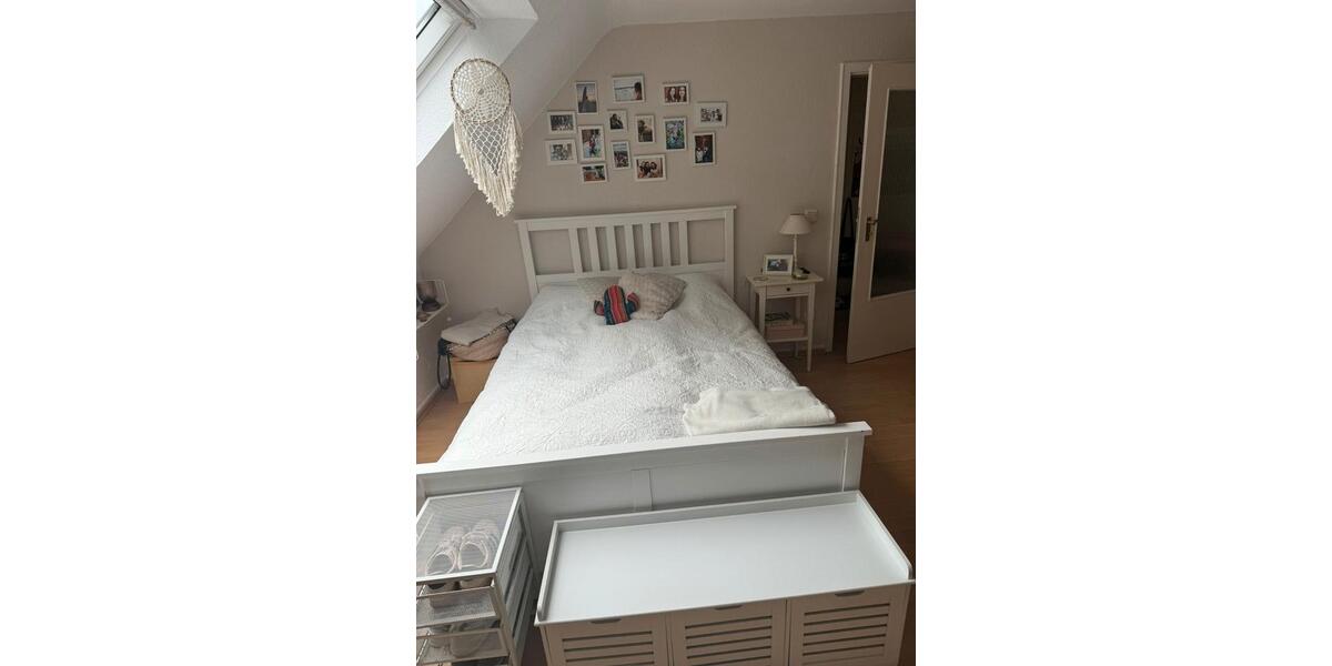 Etagenwohnung Gelsenkirchen Buer - 1 Zimmer, 28 m&sup2;, 330&euro; | Angebot:26485649