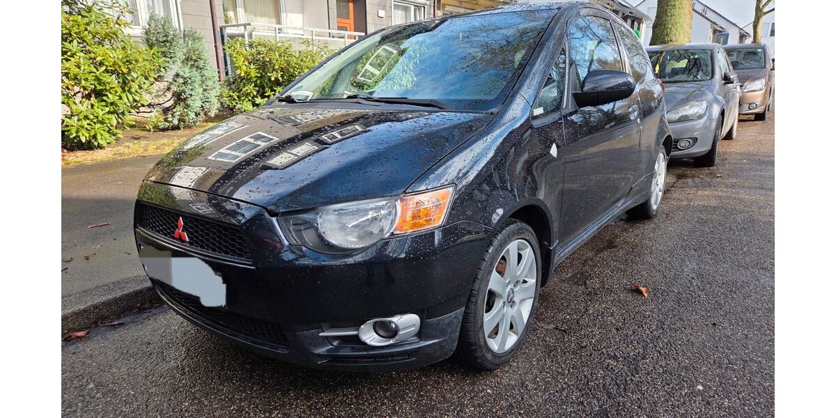 Mitsubishi Colt 79.000 km 2.900 &euro; Gelsenkirchen 45896