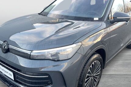 VW Tiguan 4.000 km 42.811 &euro; Bergkamen 59192