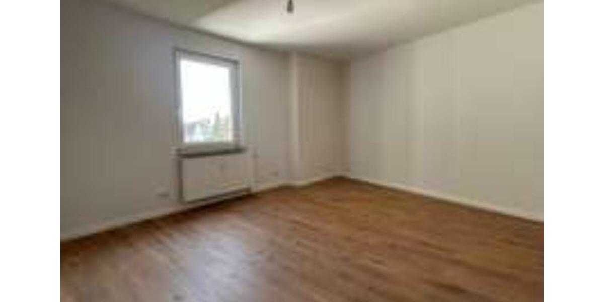 Dachgeschoßwohnung Gelsenkirchen Rotthausen - 3 Zimmer, 63 m&sup2;, 451&euro; | Angebot:25871618
