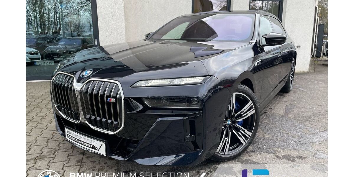 BMW i7 2.500 km 125.000 &euro; Essen 45134