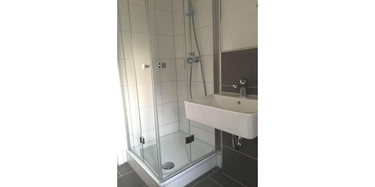 Dachgeschoßwohnung Essen Stadtbezirk IV - 2 Zimmer, 41 m&sup2;, 405&euro; | Angebot:25807030