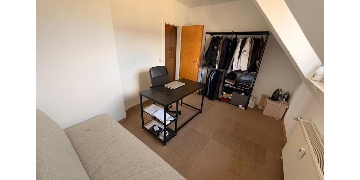 Dachgeschoßwohnung Bottrop Boy - 4 Zimmer, 75 m&sup2;, 650&euro; | Angebot:26041651