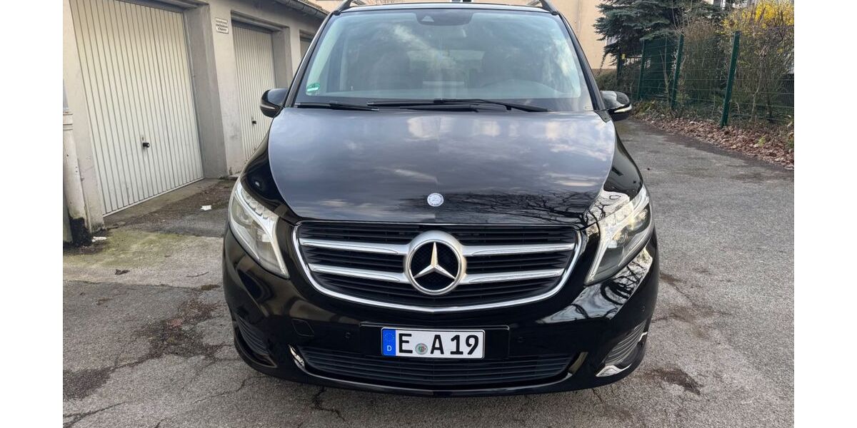 Mercedes-Benz V 250 256.700 km 22.900 &euro; Essen 45143